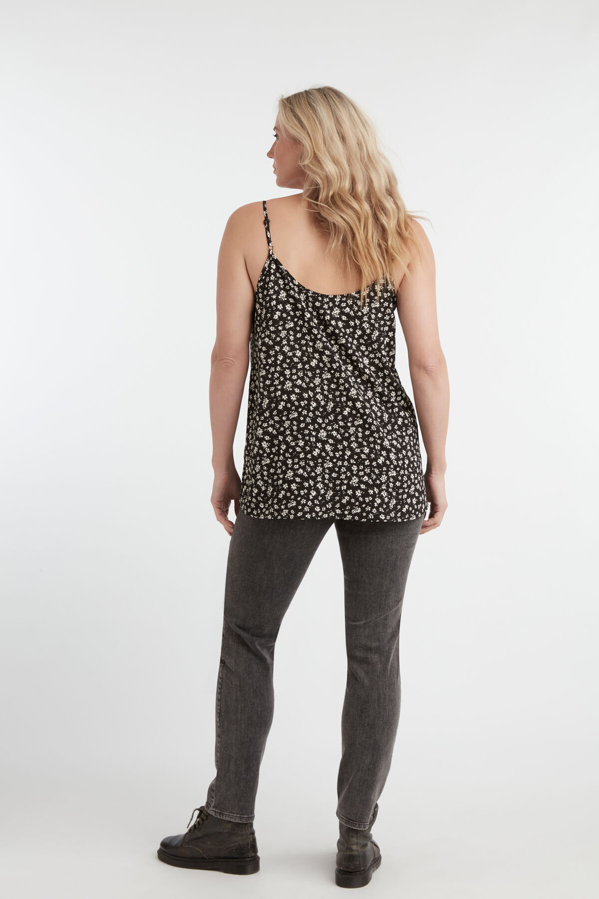 Mouwloze blouse met print  image number 4