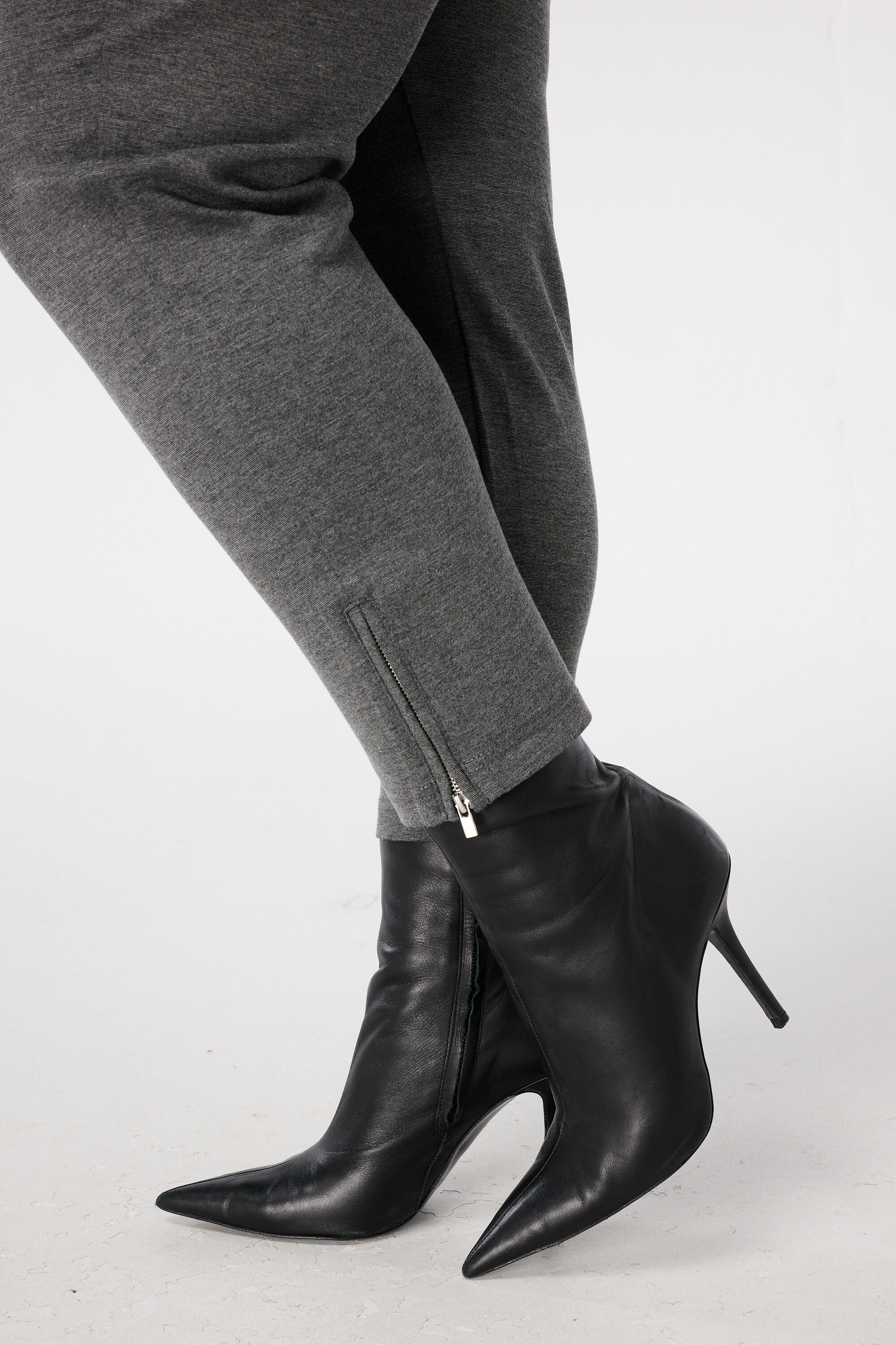 Pantalon slim image number 4