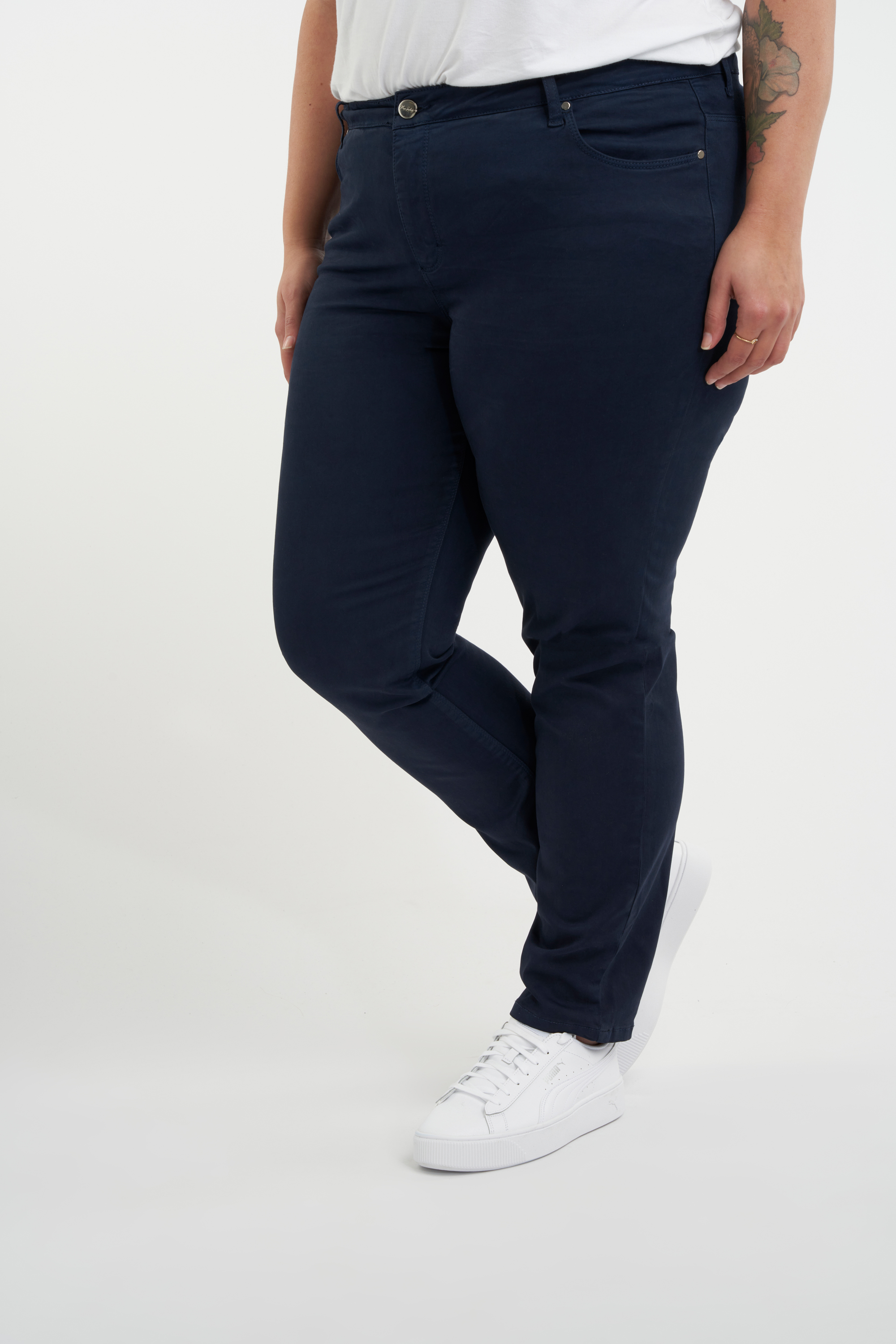 Slim leg jeans SLIMS  image number 3